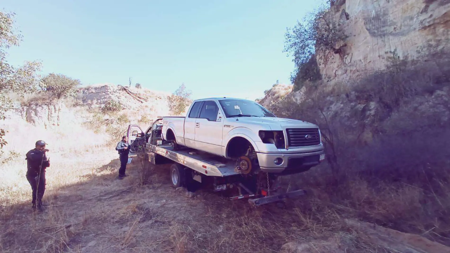 SJR POLI ESTABA EN UNA ZONA